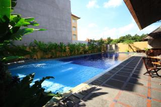 Grand Santhi Hotel - Denpasar - 3