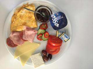 Graffiti Hotel Rooftop - Central Location - 5