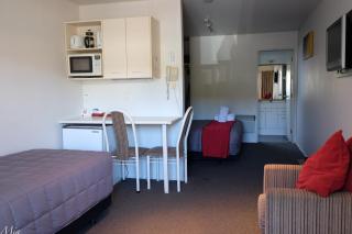 Marksman Motor Inn - 5