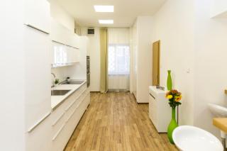 Convenience & Chic by the Basilica - Budapest - 1