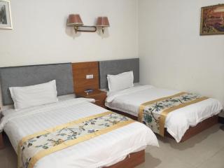 Huashan International Youth Hostel - Huayin - 1