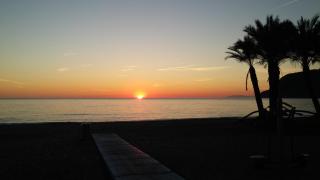 Apartamento con vista al mar a 3 minutos de la playa! Spacious Beach Apartment 3 min to the beach - La Herradura - 9