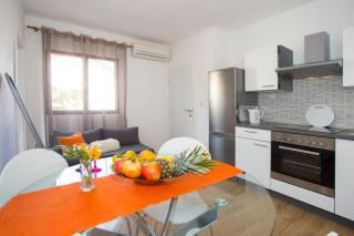 Great Located Family Apartments - Marina - 7