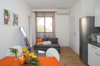 Great Located Family Apartments - Marina - 5