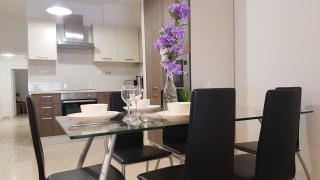 Spinola Seafront Apartment - St Julian's - 8