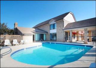 Days Inn by Wyndham King-Winston Salem Area - King - 7