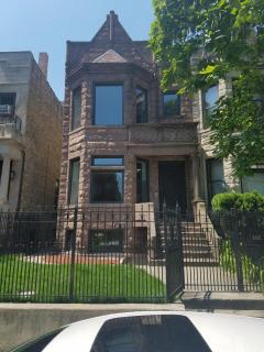 Forrestville Ave Large Suite - Chicago - 9