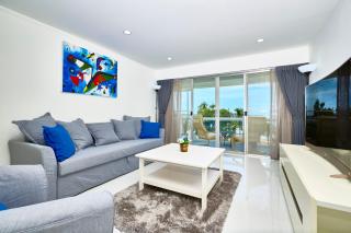 LUXURIOUS APARTMENT on JOMTIEN BEACH ROAD - Jomtien Beach - 9