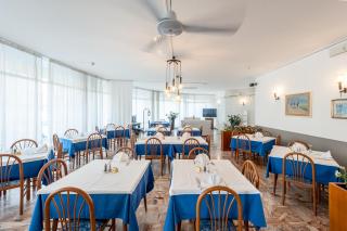 Hotel Helvetia - Grado - 8
