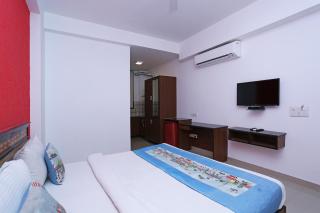Treebo Mall View, DLF Phase II - 7
