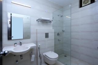 Treebo Mall View, DLF Phase II - 5