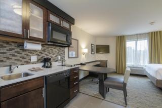 Candlewood Suites Mishawaka by IHG - Mishawaka - 2