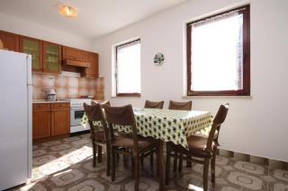 Apartments with a parking space Fazana - 7281 - 1