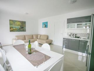 Sesar Apartments Krk - No. 3 Cvita - Krk - 2
