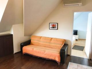 Cozy Flat in Villa Near Old Town - Bucharest - 1