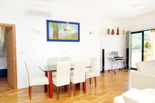 Holiday house with a swimming pool Kotisina, Makarska - 6808 - 3