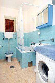 Apartments by the sea Veli Iz, Iz - 6255 - 1