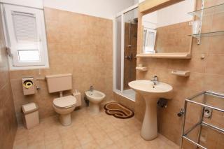 Apartments by the sea Stomorska, Solta - 778 - 2