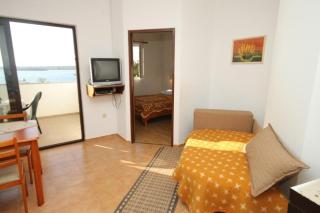 Apartments and rooms by the sea Medulin - 7278 - 7