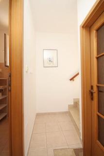 Holiday apartments Osor, Losinj - 8004 - 8
