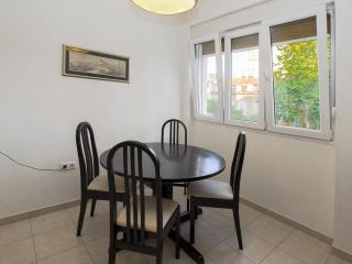 Apartments with WiFi Split - 11255 - 9