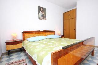Apartments by the sea Marina, Trogir - 9677 - 9