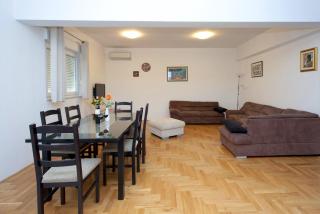 Apartments and rooms with parking space Split - 11623 - 8