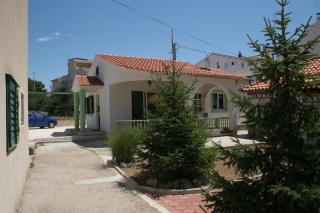 Apartments by the sea Brodarica, Sibenik - 4242 - 2