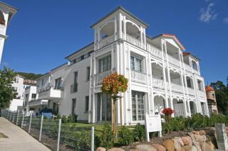 Villa Annika - Whg 10 mit Westbalkon - Ostseebad Sellin - 9
