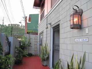 Casita Aurora Bed and Breakfast - Legazpi - 1