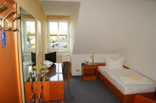 Hotel Peenebrücke - Wolgast - 3