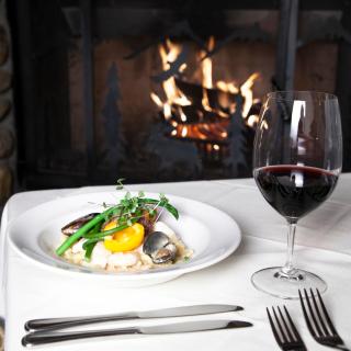 Moraine Lake Lodge - 1