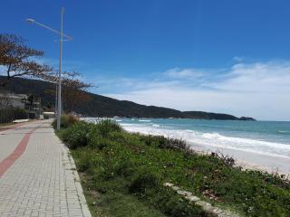 Apartamento 60 Metros do Mar - Bombinhas - 0