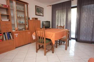 Apartments with a parking space Brsec, Opatija - 7755 - 2
