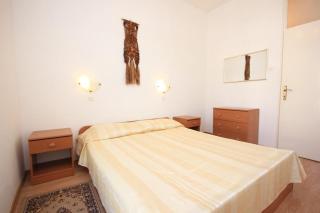 Apartments by the sea Komiza, Vis - 8533 - 4