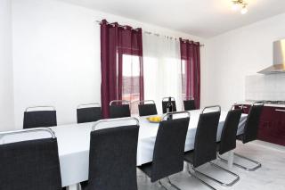 Seaside family friendly house with a swimming pool Poljica, Trogir - 8661 - 8