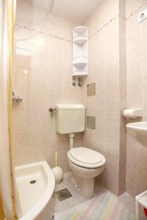 Family friendly seaside apartments Razanj, Rogoznica - 10373 - Rogoznica (Rogosnizza) - 1