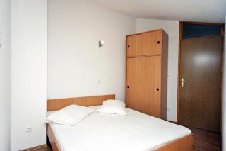 Apartments with a parking space Duce, Omis - 3190 - 1