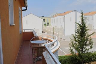 Apartment Petrcane 3300b - 8