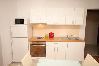 Apartments by the sea Duce, Omis - 2821 - 4