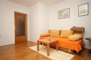 Apartments with a parking space Mali Losinj (Losinj) - 7998 - 9