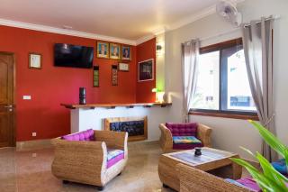 Riviera Hotel & Resort Kep - Kep - 1