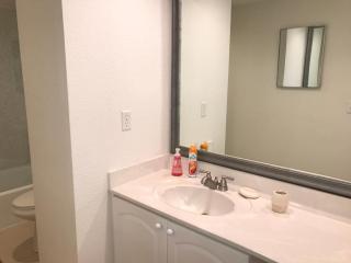 Apartments at Sian Residences - Hollywood - 4