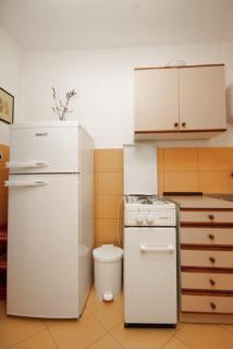 Apartments with parking spaces Povljana, Pag - 228 - Povljana - 3
