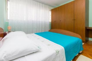 Apartments with a parking space Omis - 14290 - Omiš - 9