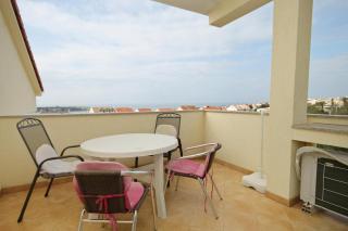 Apartments with parking spaces Novalja, Pag - 9417 - Novalja - 5