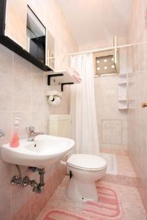 Apartments and rooms by the sea Medveja, Opatija - 2305 - Lovran (Laurana) - 1