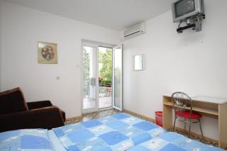 Triple Room Selce 2379d - Selce - 8