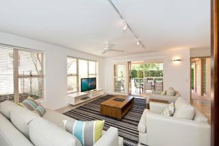 Alderly 8 Coastal Cove Retreat - 8