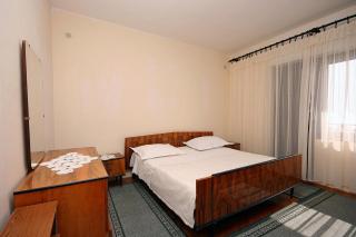 Apartments with parking space Bilo, Primosten - 4662 - 1